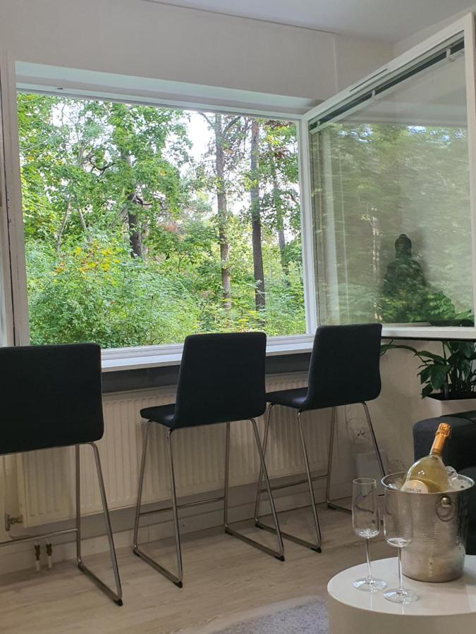 Close To The Metro And The Beach!!! With A View Of The Scandinavian Forest Stockholm Kültér fotó
