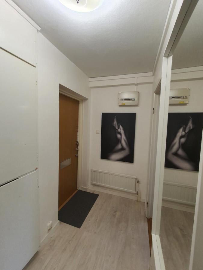 Close To The Metro And The Beach!!! With A View Of The Scandinavian Forest Stockholm Kültér fotó