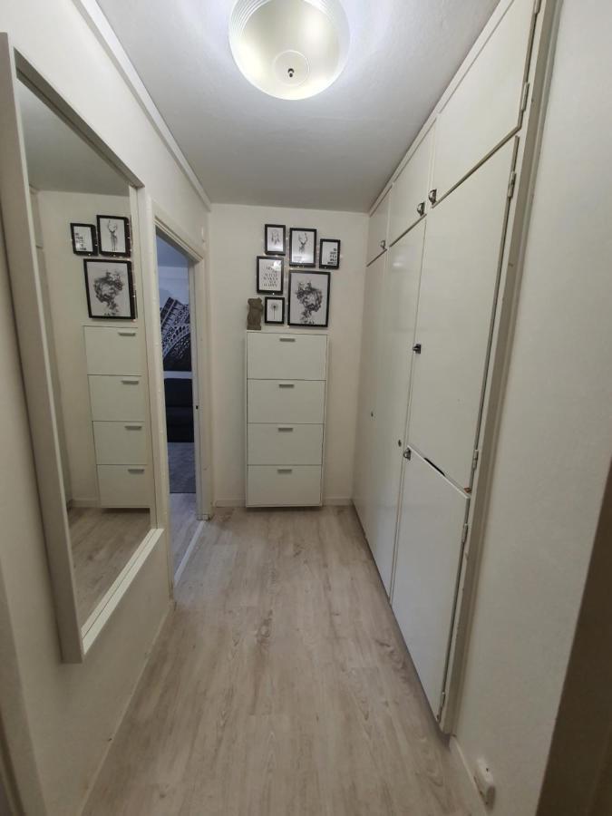 Close To The Metro And The Beach!!! With A View Of The Scandinavian Forest Stockholm Kültér fotó